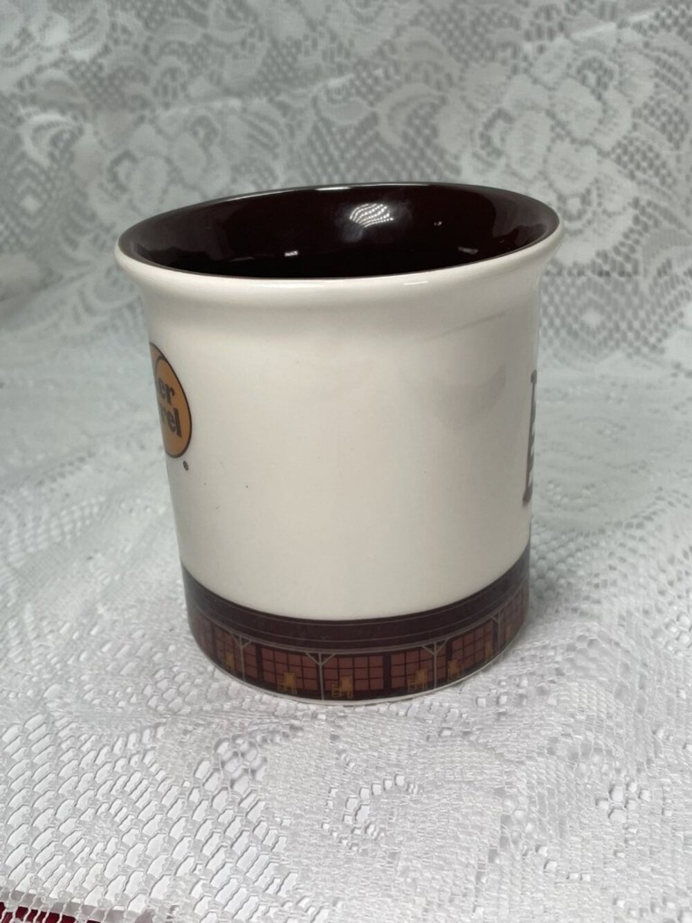 Cracker Barrel Rocking Chair 14oz Ceramic Coffee Mug Old Country Store Logo - Picture 3 of 6
